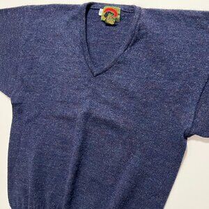 Boston Traders Vintage Sweater 100% Wool Navy Blue V-Neck Men's size Medium